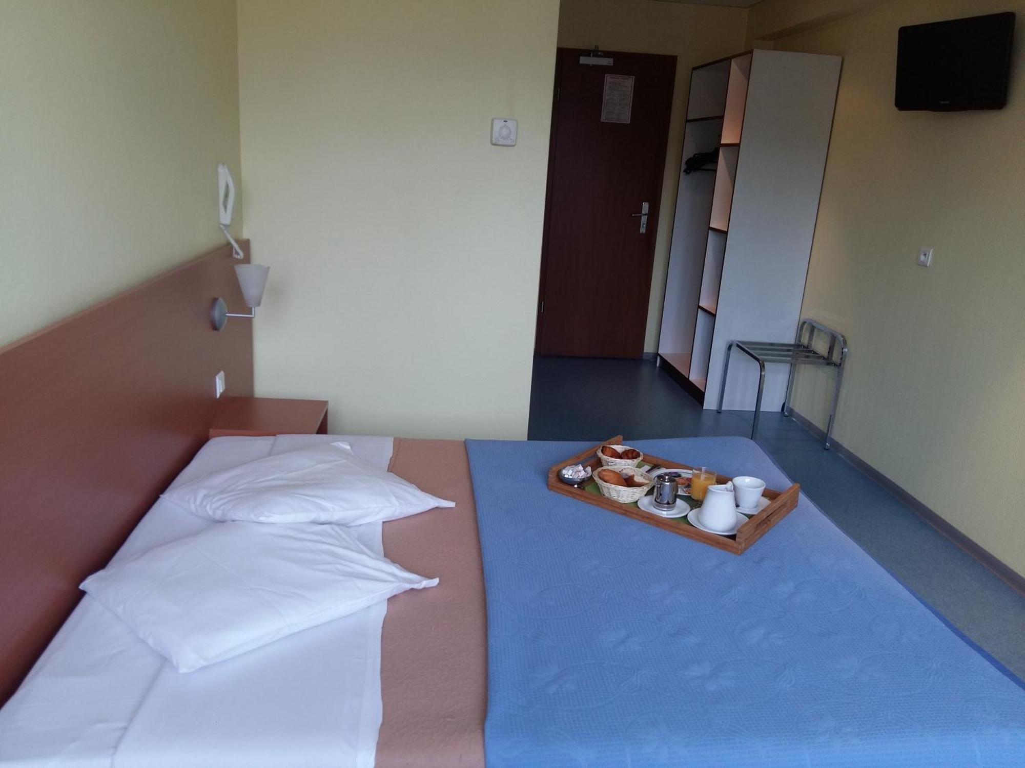 Hotel Restaurant Niemerich Pulversheim Pokoj fotografie